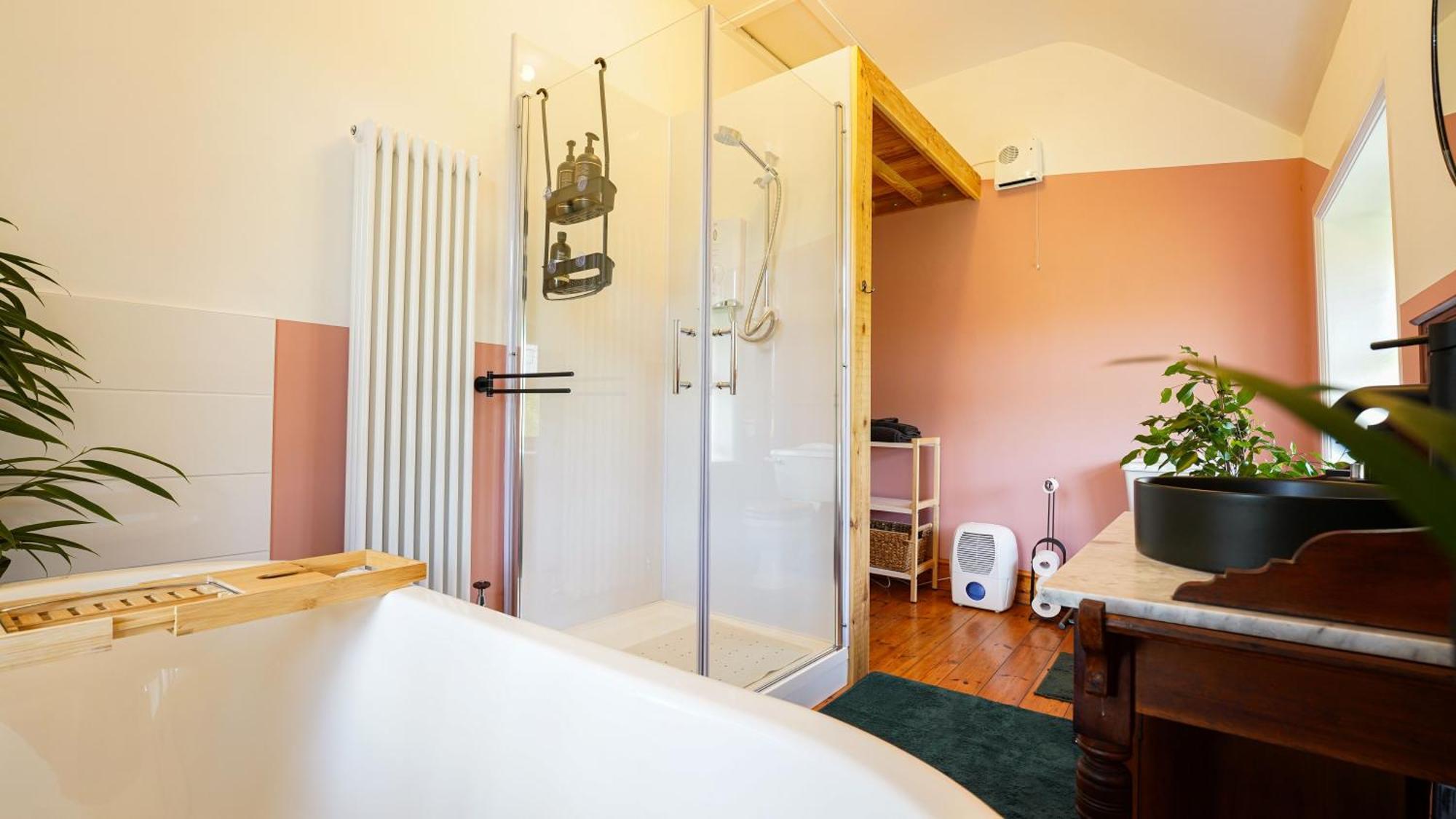 Tranquil Countryside Cottage For Two Wrexham Eksteriør bilde